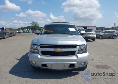 2012 Chevrolet Suburban 1500 Lt z USA, uszkodzony, nr VIN 1GNSCJE01CR143982